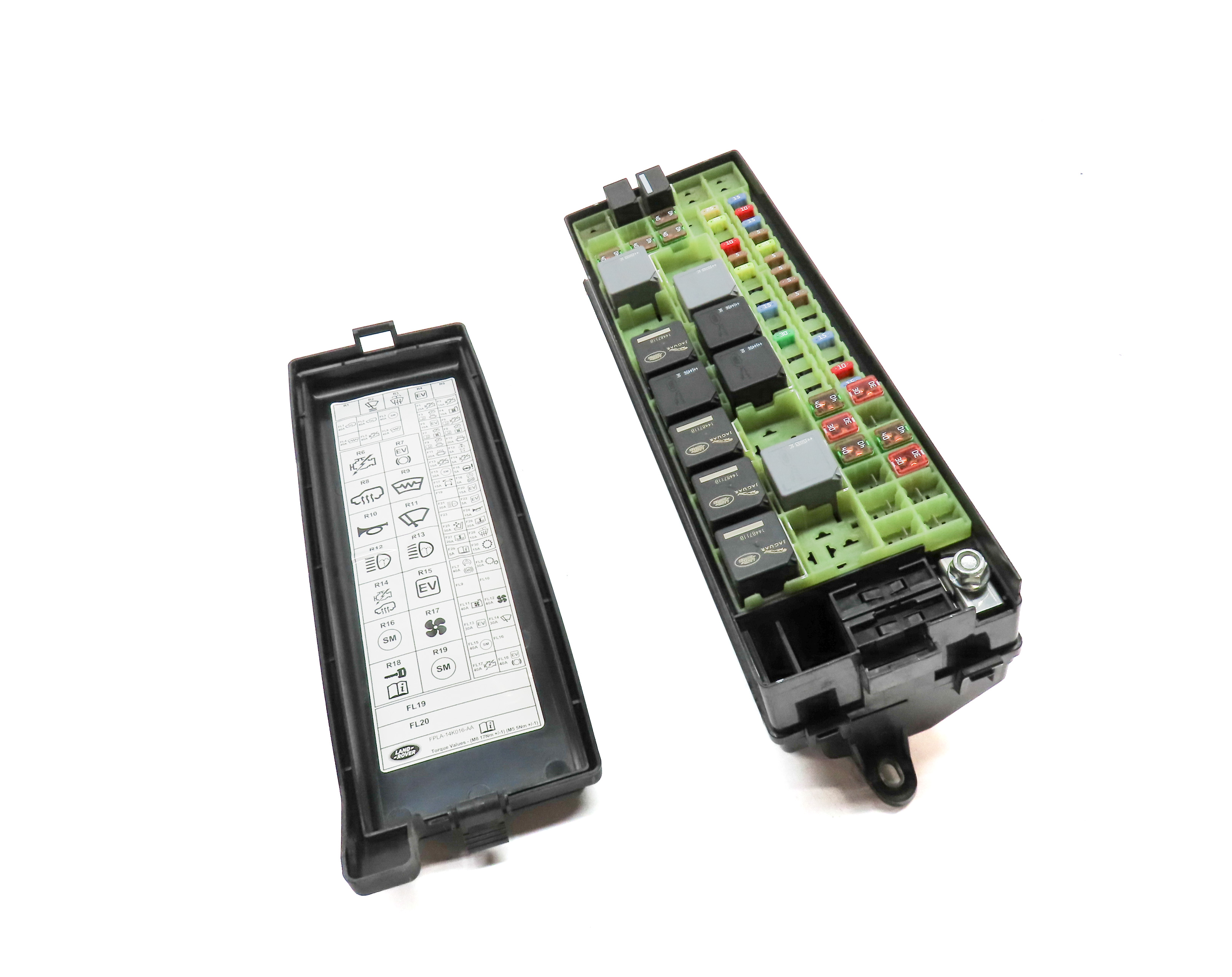 2015 RANGE ROVER SPORT (L494) 3.0L SUPERCHARGED ENGINE FUSE RELAY JUNCTION BOX — exact item pictured